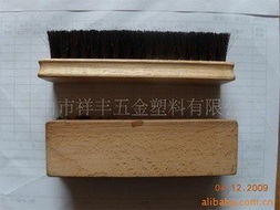 中山市東鳳鎮(zhèn)帕奇皮革制品廠 鞋刷與皮革護(hù)理工具產(chǎn)品列表